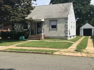 696 Hanson Ave, Perth Amboy, NJ 08861