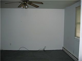 2nd image of 705 N Bancroft Pkwy #2
