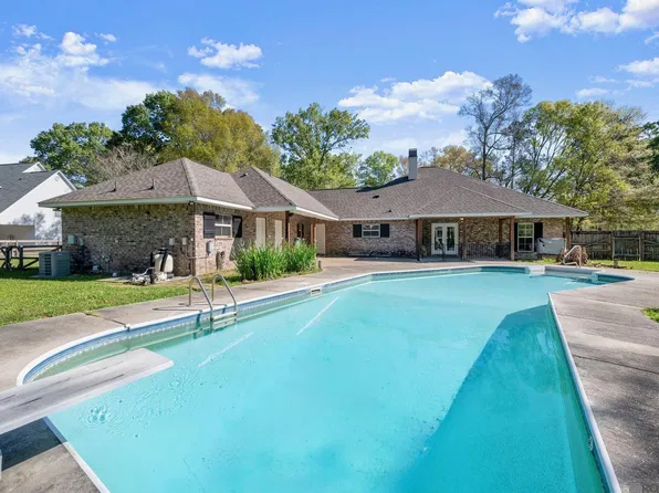 7936 Ben Fugler Rd, Denham Springs, LA 70706