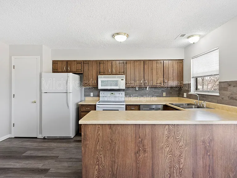 11 Delray Ct — Photo 5