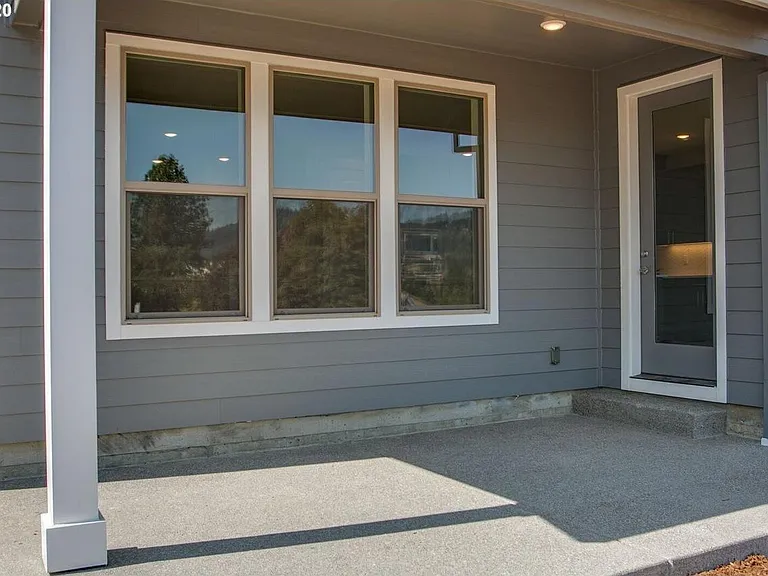 1530 NE 37th Ave — Photo 22