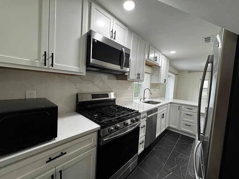 6343 Yeagertown Rd #BASEMENT — Photo 5
