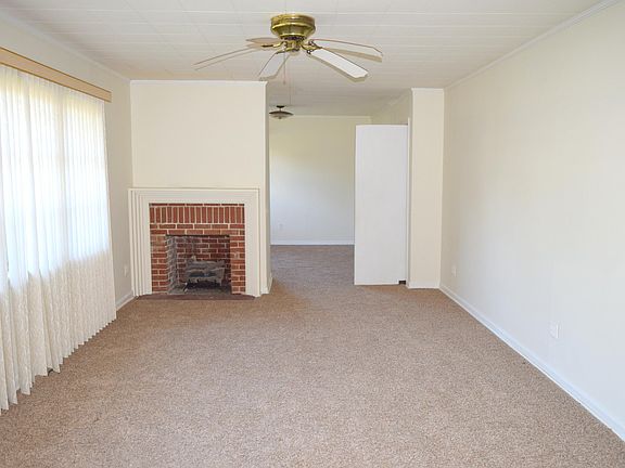 2nd image of 1235 South Blvd