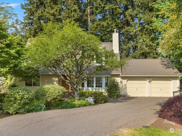 11445 Eastwind Court NE, Bainbridge Island, WA 98110