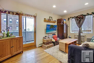 Sold by Harlem Lofts