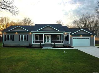 6860 Walmore Rd, Niagara Falls, NY 14304