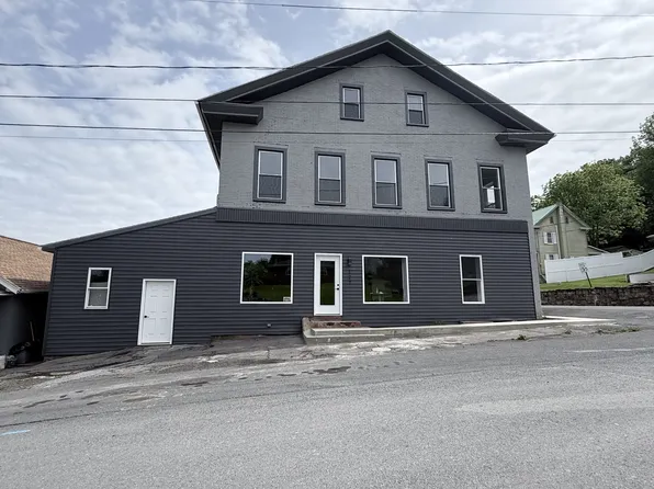 127 Susanna Street - C, 127 Susanna St, Dalmatia, PA 17017