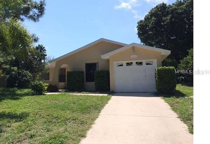 1st image of 782 Arthurs Ct