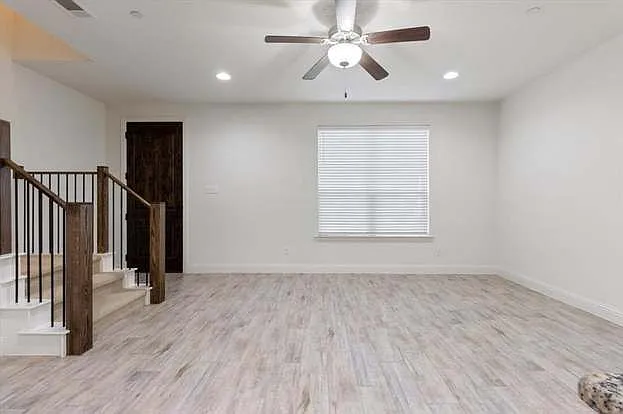 3008 Gaylord Dr — Photo 8