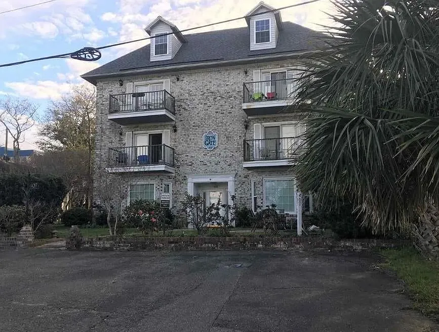 2 bed, 1150 sqft, $2,000 — Photo 1