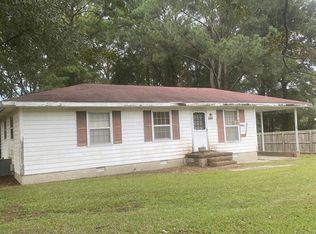 234 Durham Lake Rd, Dudley, NC 28333