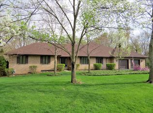 42W098 Copperwood Ln, St Charles, IL 60175