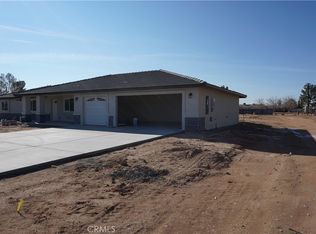 15370 Ramona Ave, Apple Valley, CA 92307