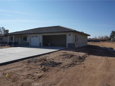 15370 Ramona Ave, Apple Valley, CA, 92307