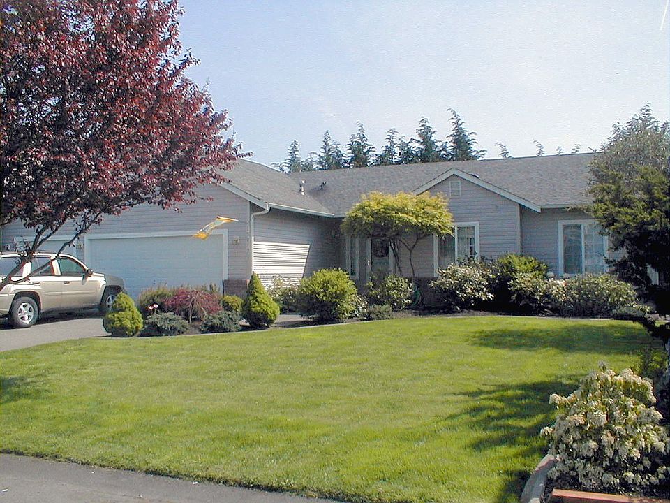 FRONT HOUSE 1