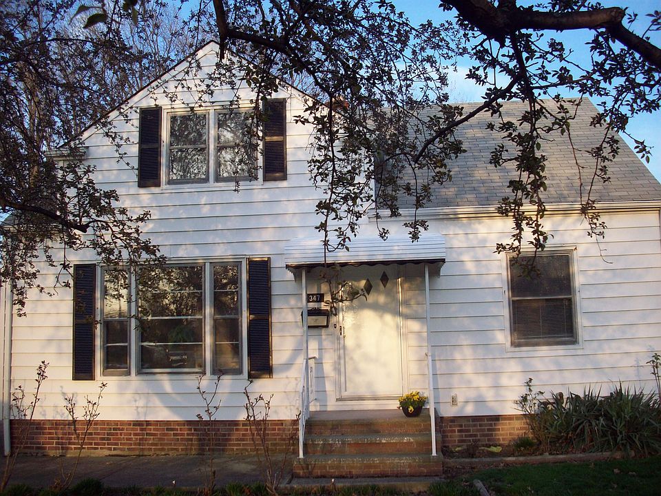 1st image of 347 Fairway Blvd