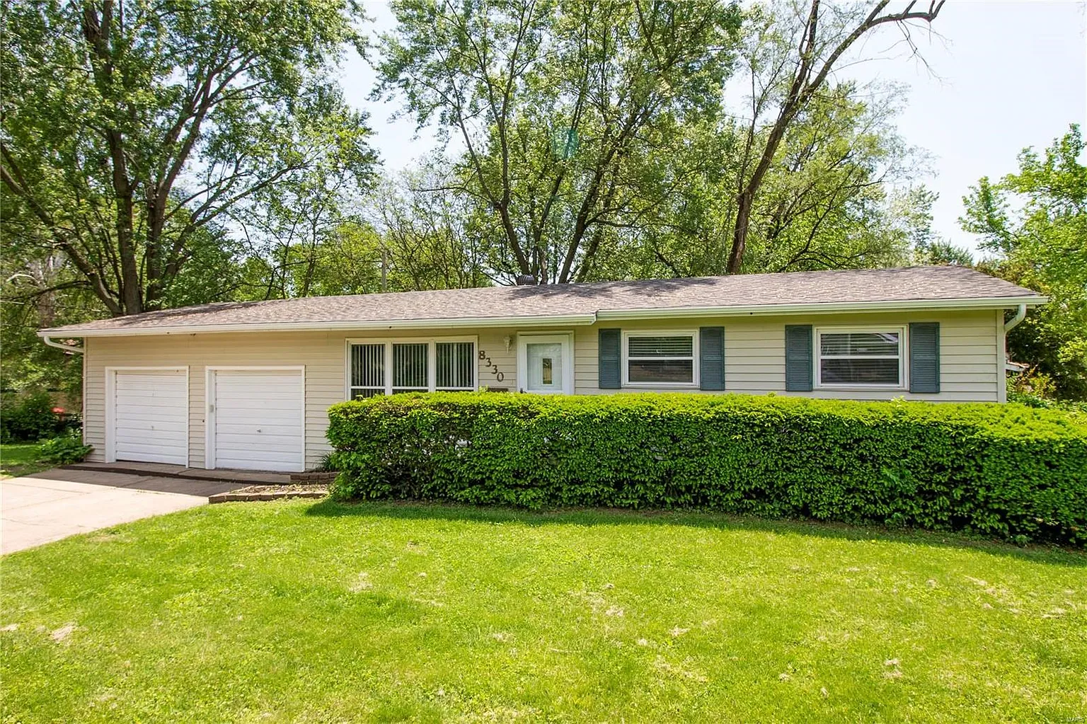 8330 Richwood Ln photo 1