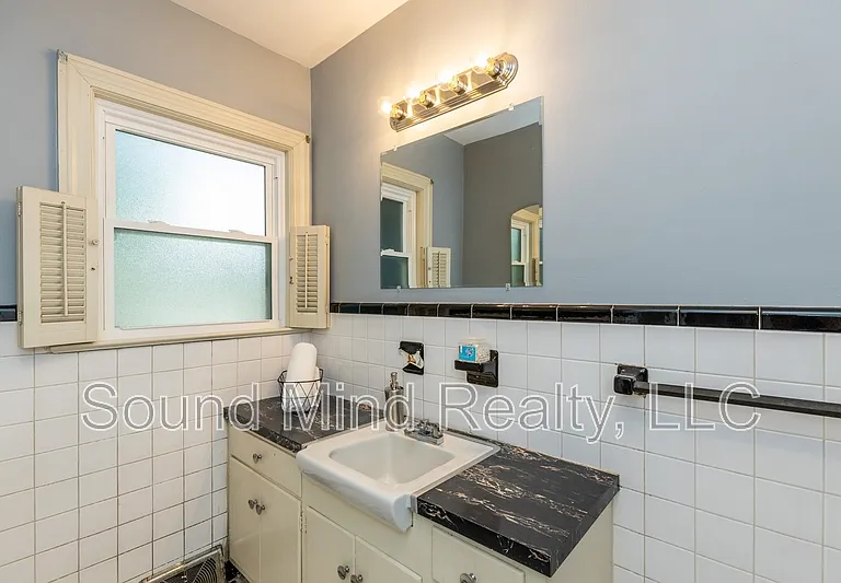 3504 Hawthorne Rd — Photo 23