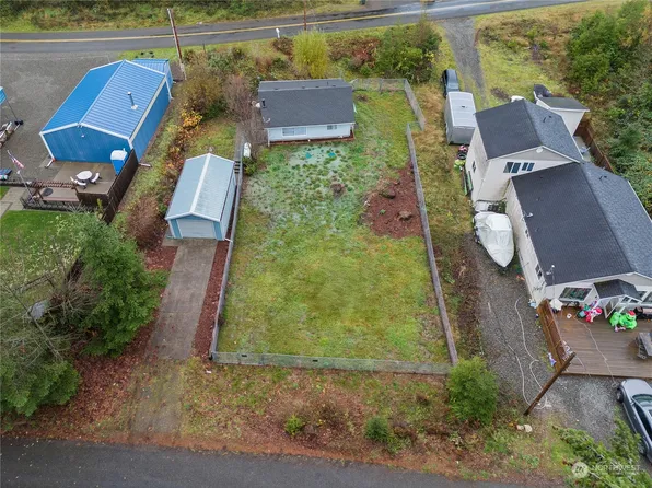 861 W Lost Lake Road, Shelton, WA 98584