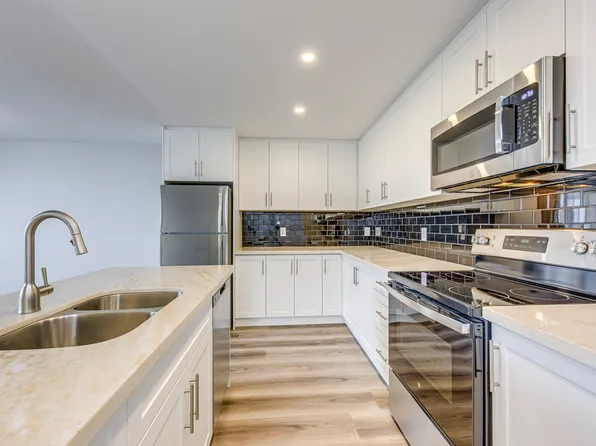 9 Lodge Street, 9 Lodge St, Waterloo, ON N2J 4S8