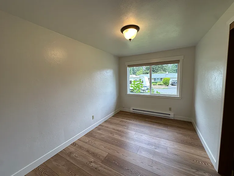 5213 25th Ave SE — Photo 16