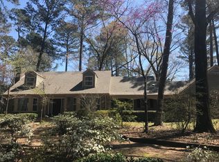 101 Marilyn Ln, Starkville, MS 39759