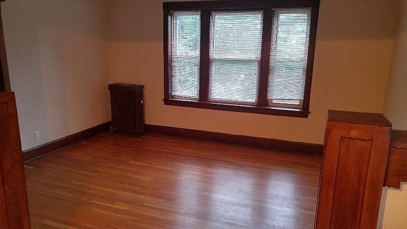 1st image of 4250 N Lamon Ave APT 3B