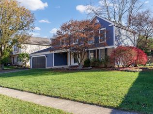 339 Green Meadows Dr W, Powell, OH