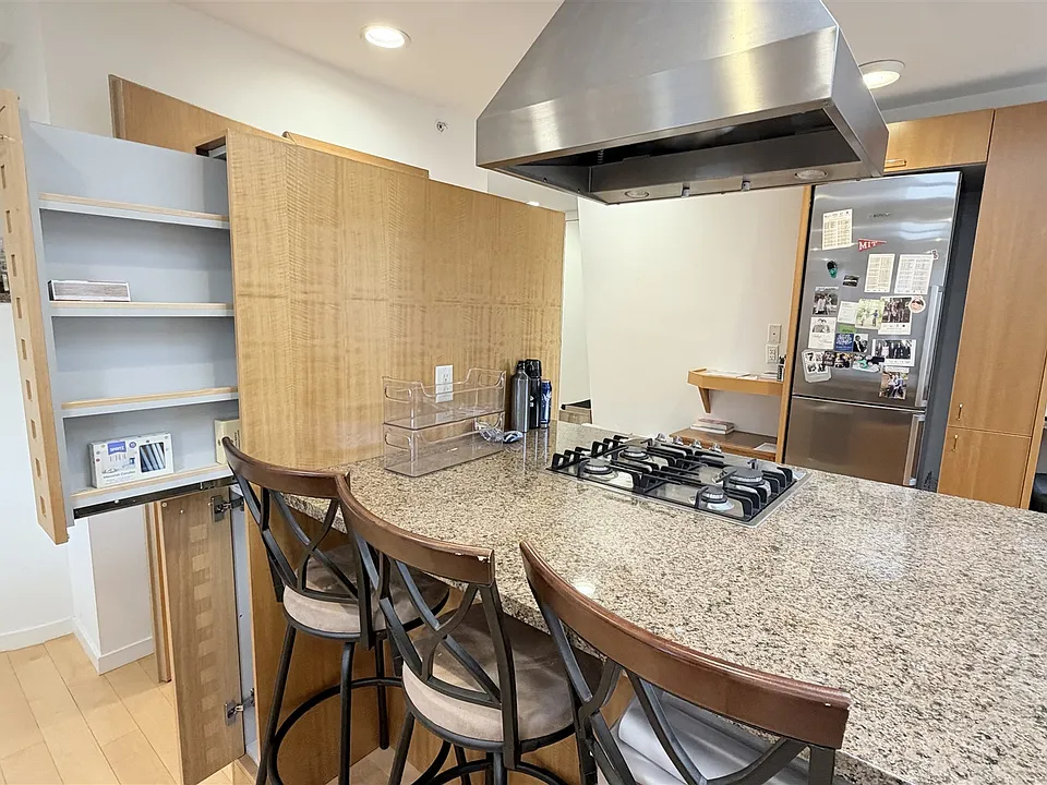 29 Warren St #3