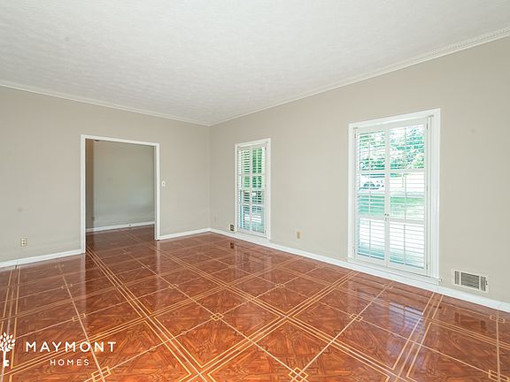 4th image of 4806 Castlewood Dr SW