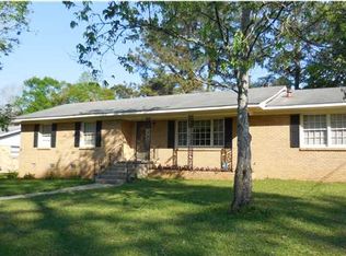 604 Sutherland Dr, Chickasaw, AL 36611