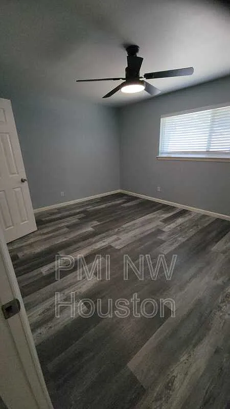 2 bed, 2.0 bath, 1036 sqft, $1,400 — Photo 3
