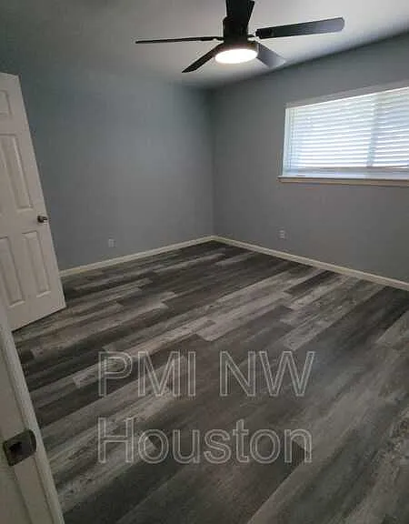 2677 Gessner Rd #202 — Photo 3