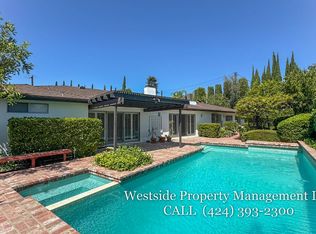 16951 Ivadel Pl, Encino, CA 91436