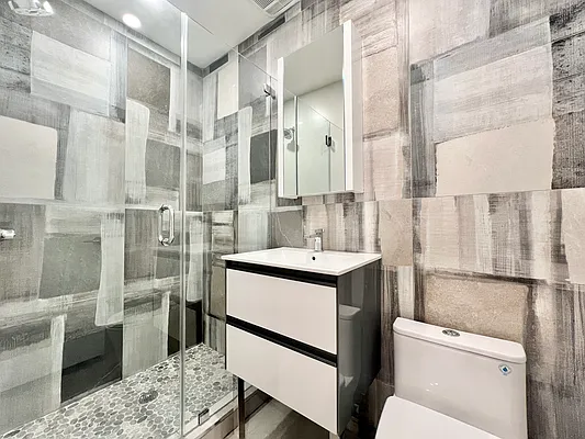 Rented by Hagstrom Management Inc | media 25