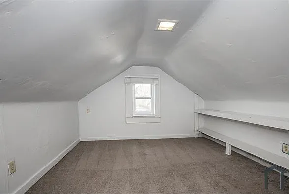 10011 Elizabeth Ave — Photo 21