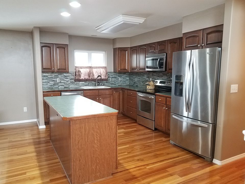 1st image of 346 Cedar Wood Cir