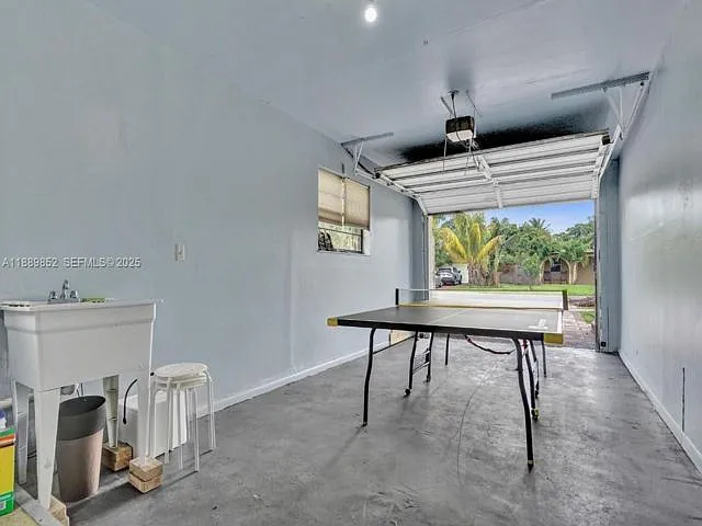 208 NW 2nd Ave — Photo 8