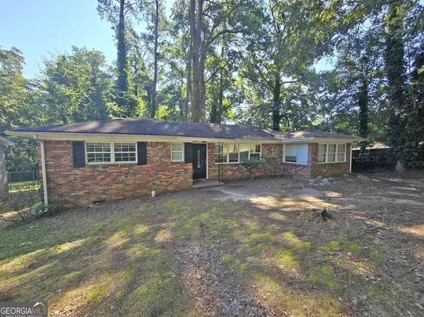 2094 Shamrock Dr, Decatur, GA 30032