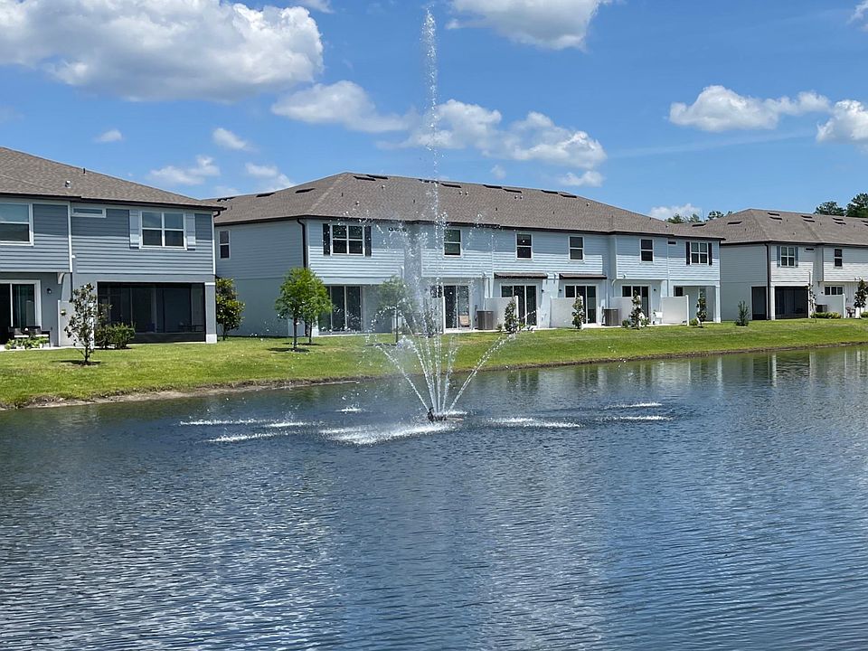 Lake view townhome