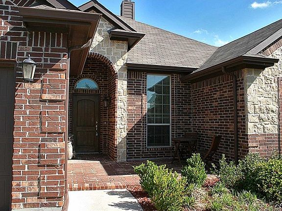 3rd image of 2321 Frosted Willow Ln