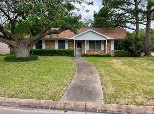 1311 Alpine St, Greenville, TX 75401