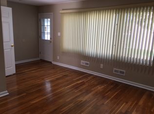 72 Wiltshire Dr, Commack, NY 11725