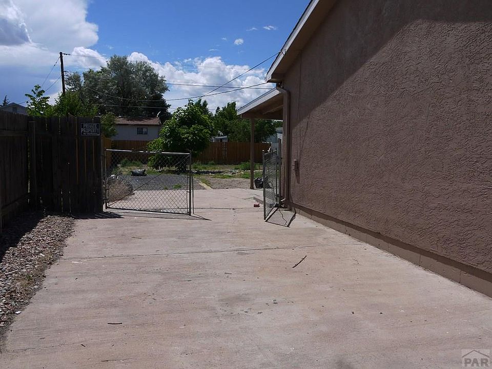 2nd image of 637 Hewitt St