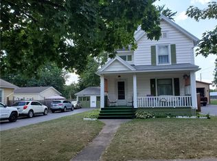 37 State St, Manchester, NY 14504