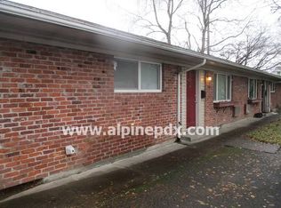 711 SE Tacoma St, Portland, OR