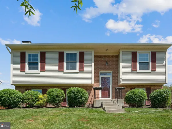 1033 Saint Michaels Dr, Bowie, MD 20721