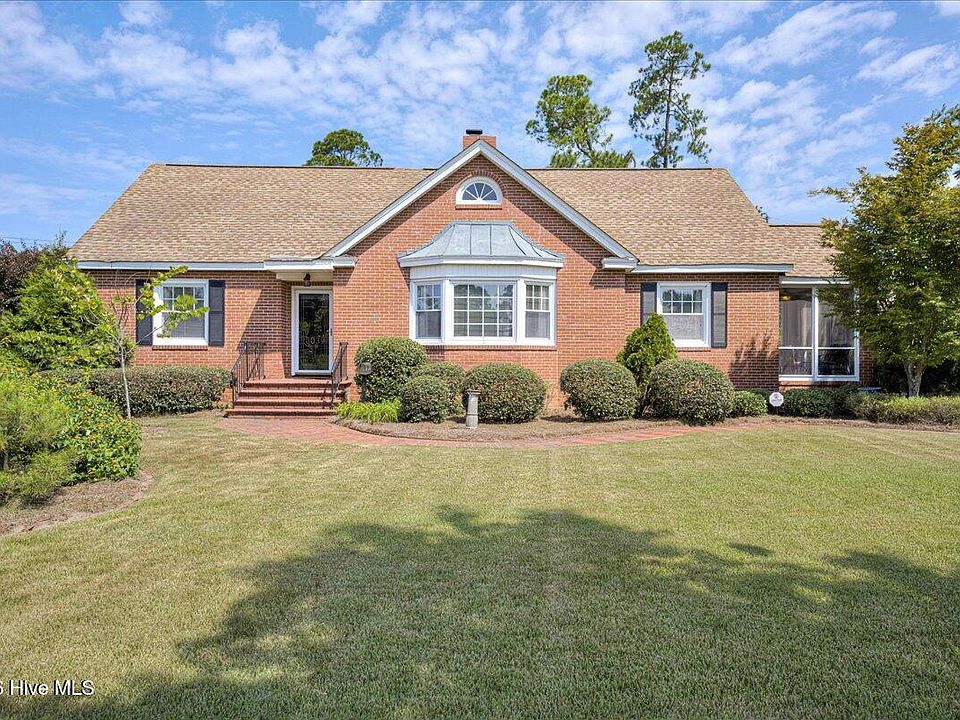 1st image of 3039 Pine Needle Road