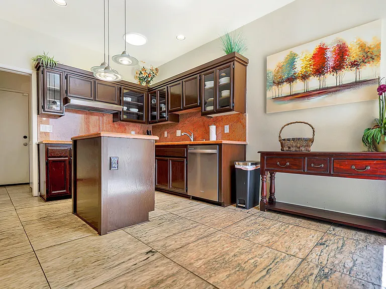 142 Lake Shore Dr — Photo 11