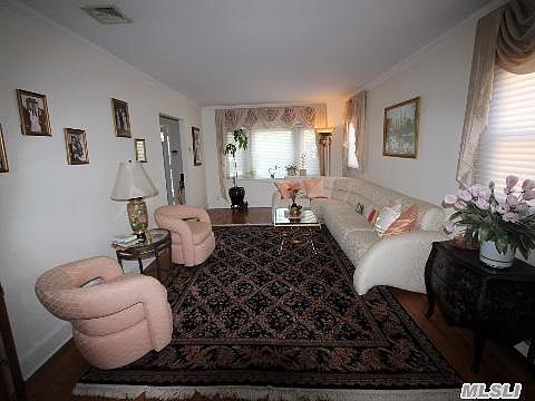 2nd image of 18462 Midland Pkwy